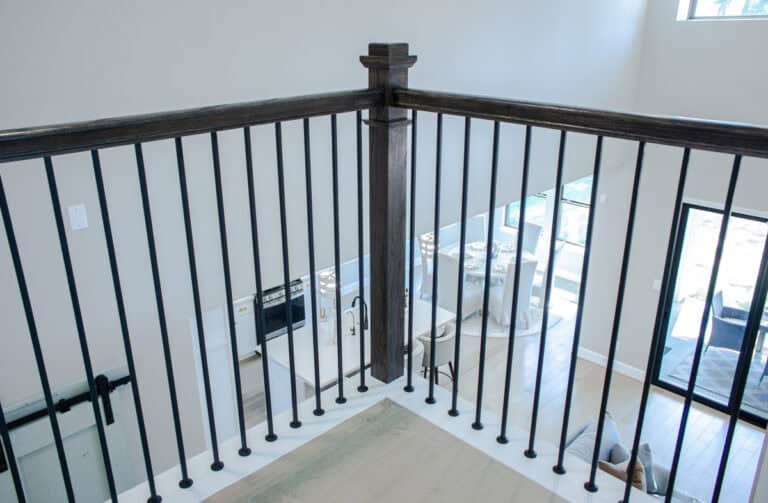 What are some options for quickly and easily replacing stair balusters?