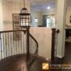 Staircase with 16.1.34 single knuckle iron balusters, Versatile collection