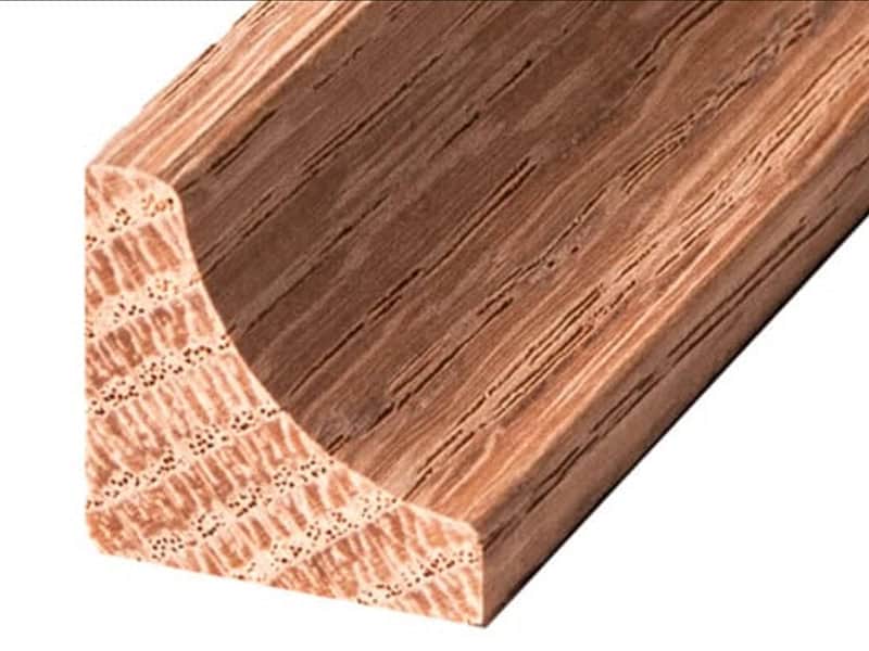 Unfinished oak cove moulding trim for staircases, end view